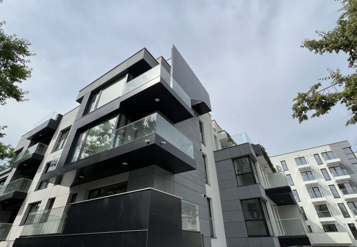 Unirii, apartament gata de mutat, parter înalt cu terasa