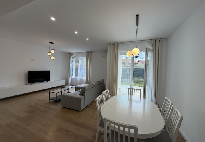 Vilă modernă cu 5 camere de închiriat în complex rezidential, Pipera 